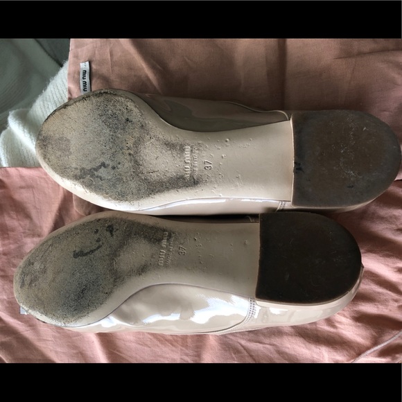 Miu miu like new!!!! - Picture 4 of 5